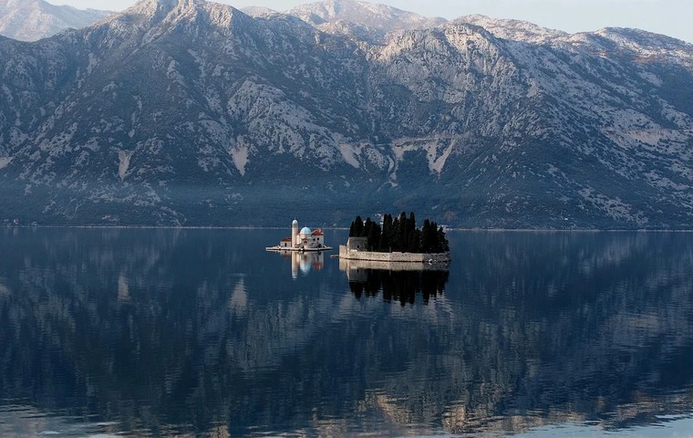 Perast: The Most Romantic Town in the Bay of Kotor – What to See, Prices & Tips