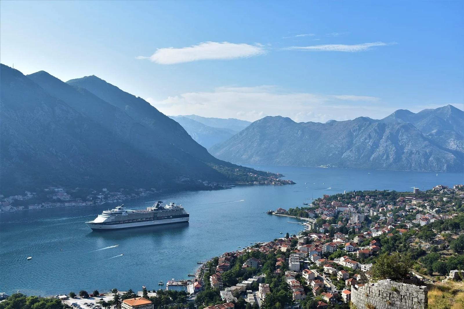 Kotor vs Budva: Detailed Comparison – Where Should You Stay in Montenegro?