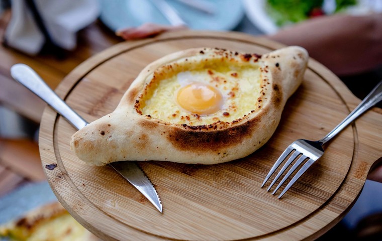 What to Eat in Georgia – 15 Dishes Worth Booking a Flight For