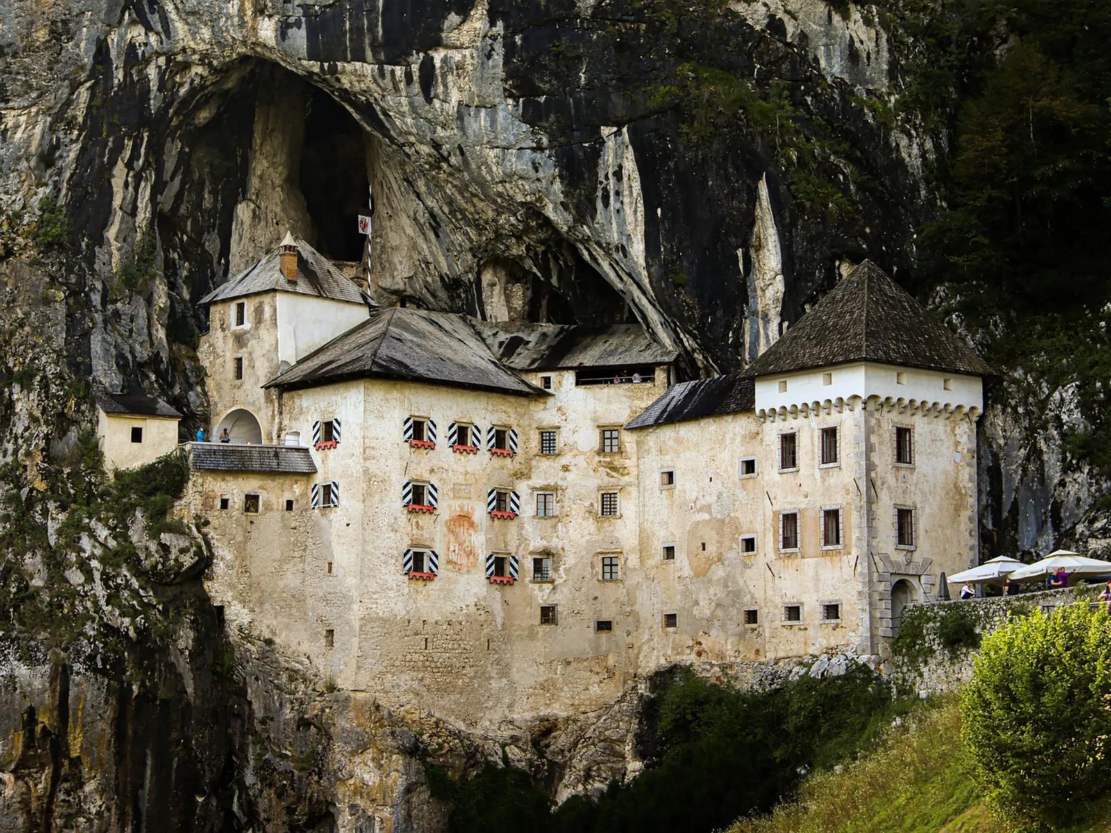 Predjama Castle