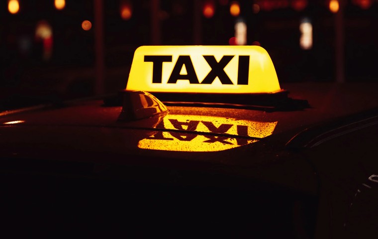 Taxi Apps in Montenegro: Do Uber and Bolt Work Here?