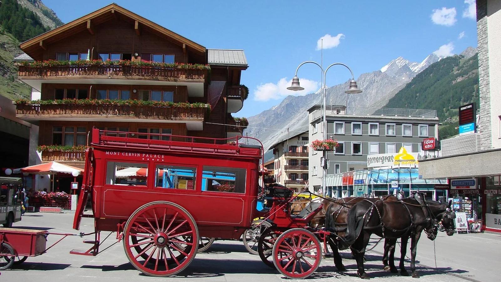 Carriage, Coach, Mountains image