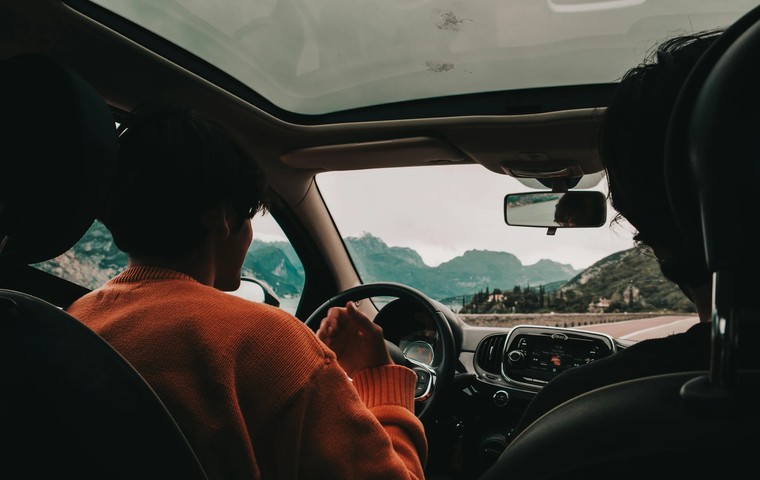 Taxis in Montenegro: How to Avoid Overpaying and What You Need to Know