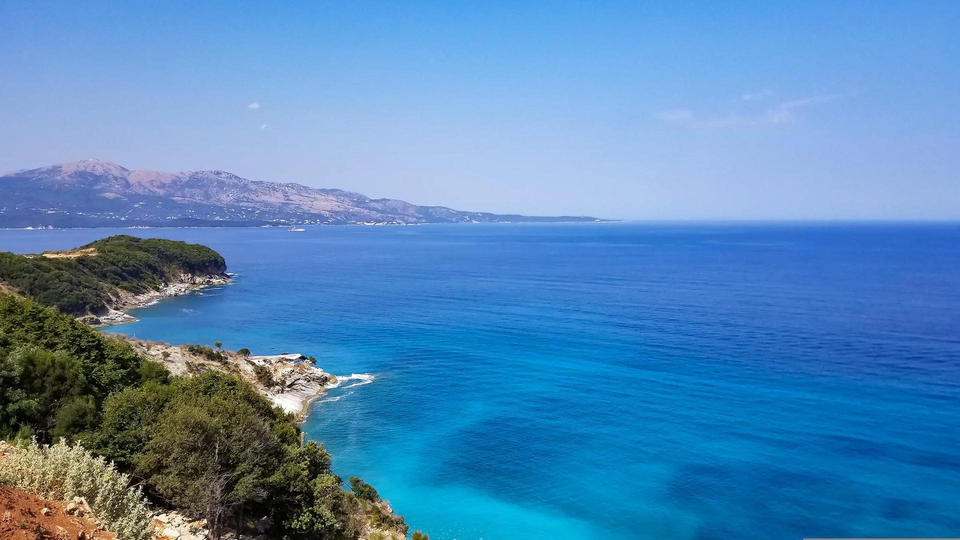 Himara