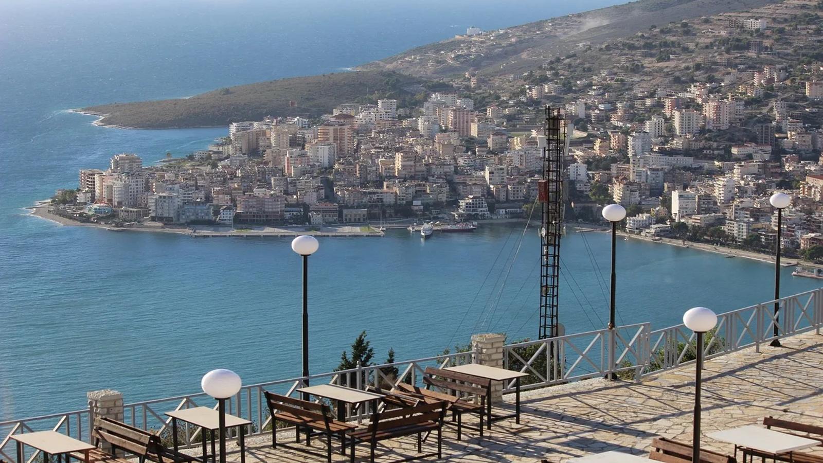 Sponsored Images iStock LIMITED DEAL: 20% off with PIXABAY20 couponView more Sea, City, Water image