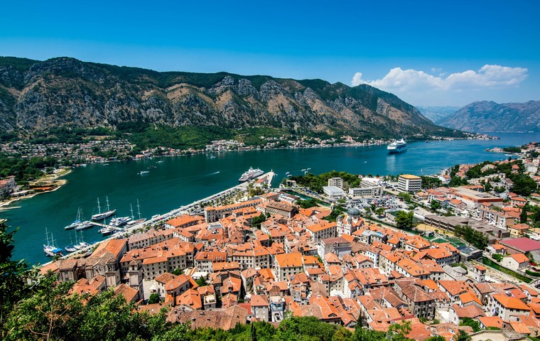 Montenegro Prices 2026: Real Weekly Budget – From €480 Bare-Bones to €2 000 Comfort