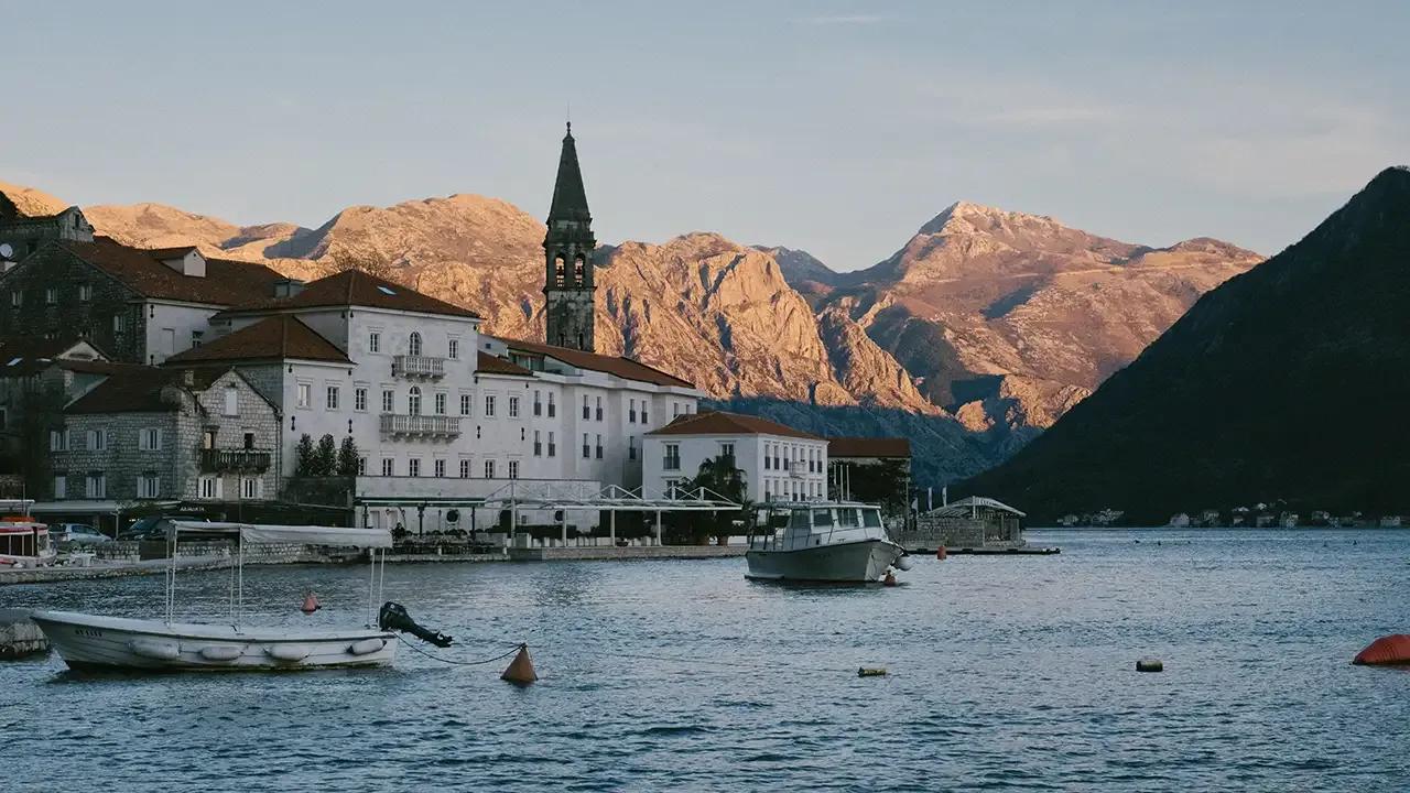  Perast
