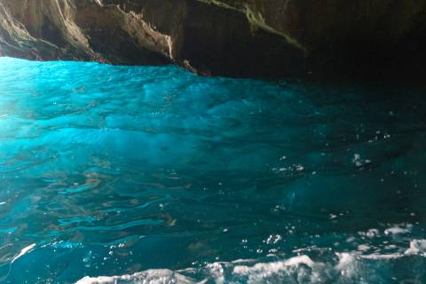 blue cave-4