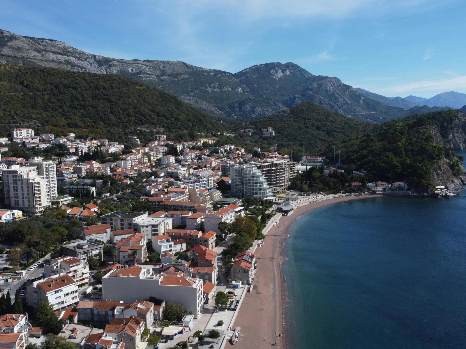 Пляж Петроваца