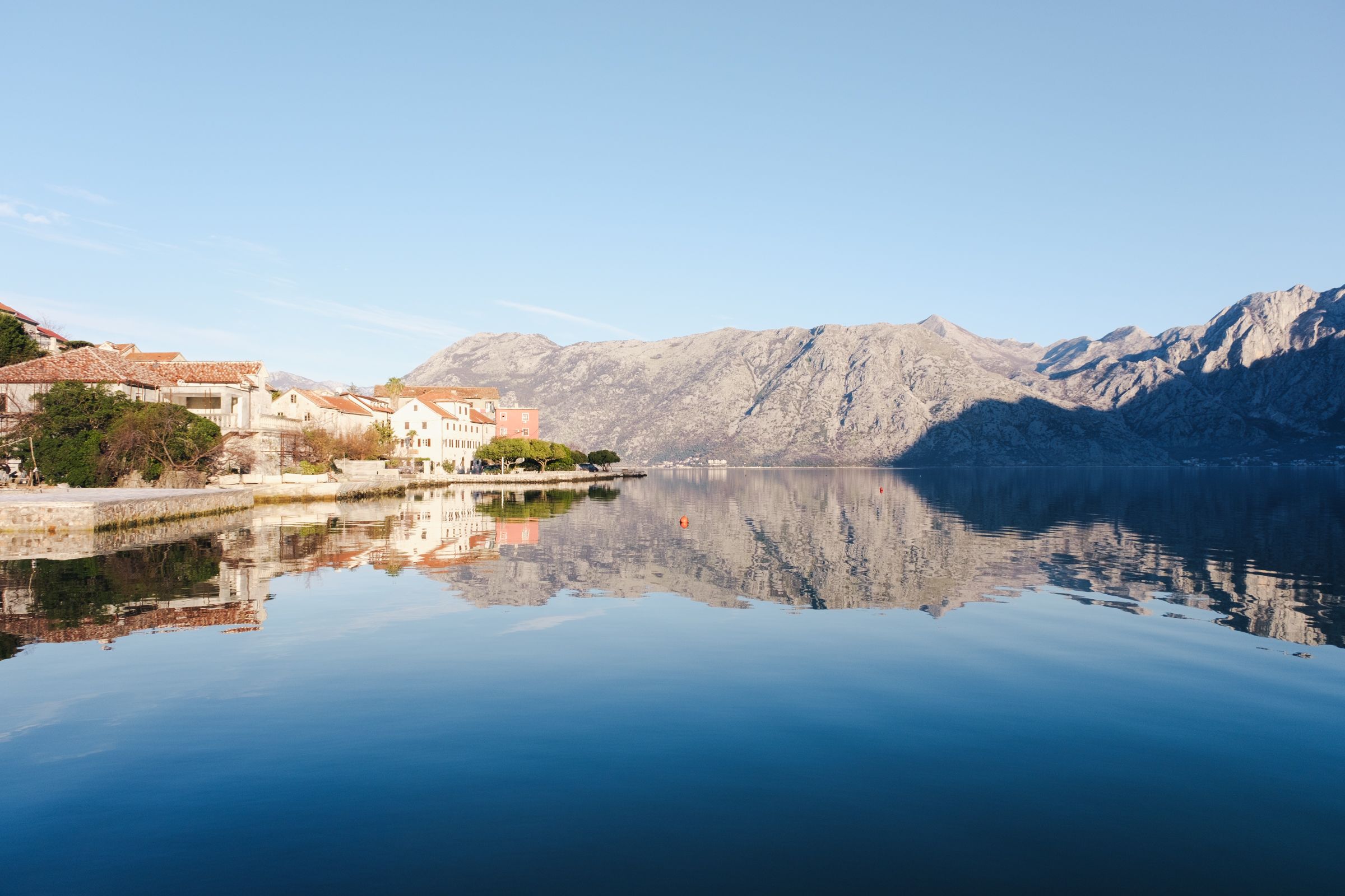 Бока-Которский залив в ноябре