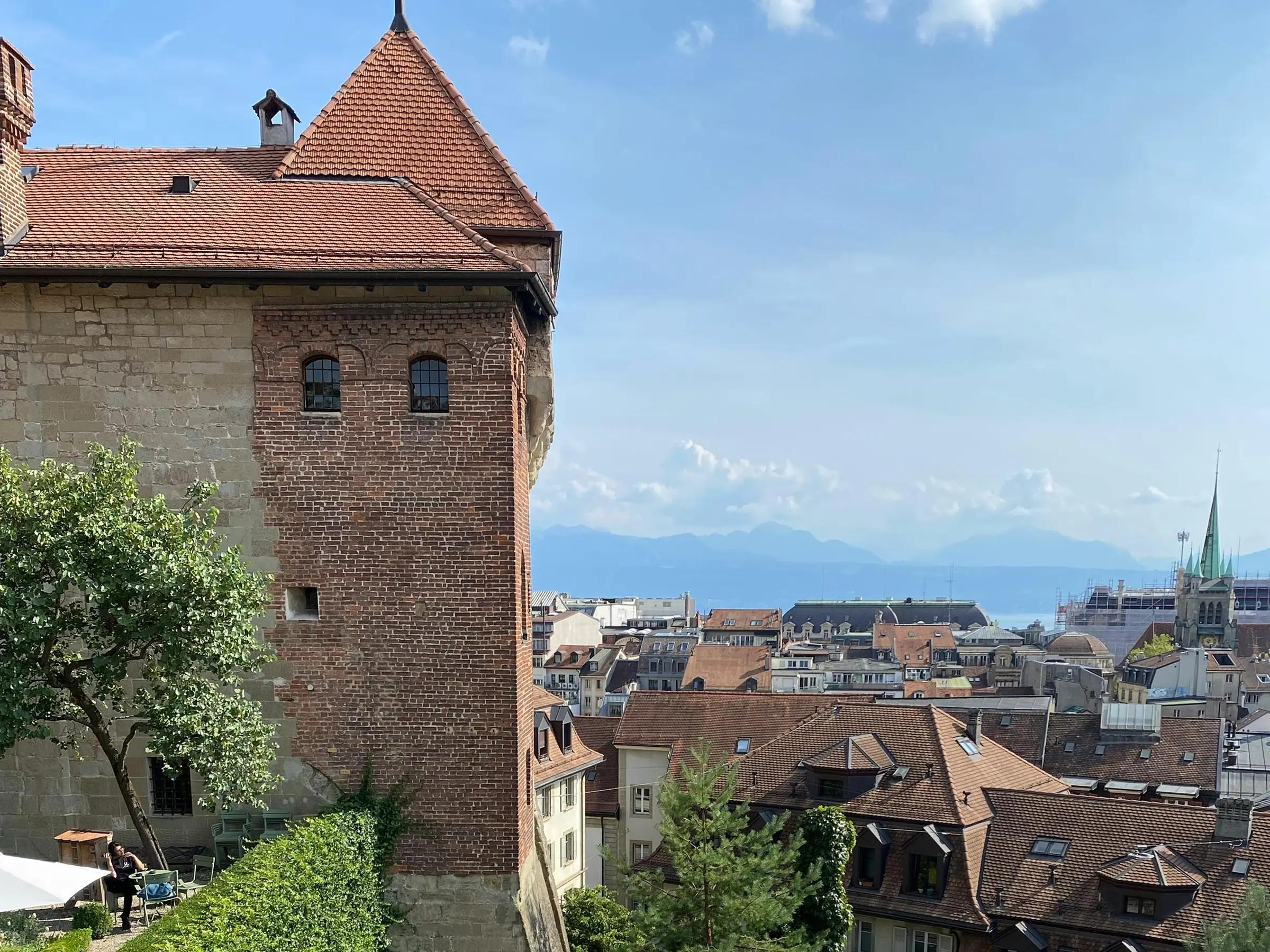  Lausanne Old Town