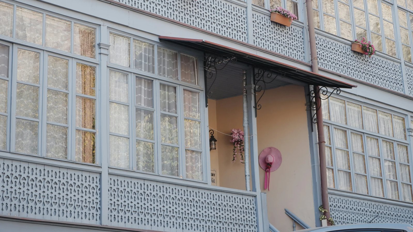 Лучшие атмосферные апартаменты Грузии: районы, виды и цены