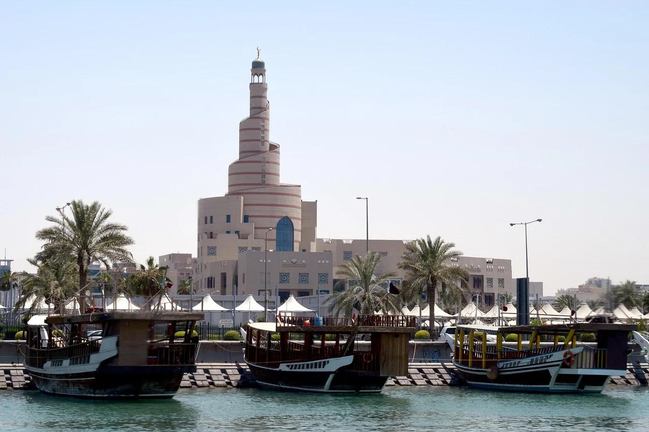 Qatar, Doha, Corniche image