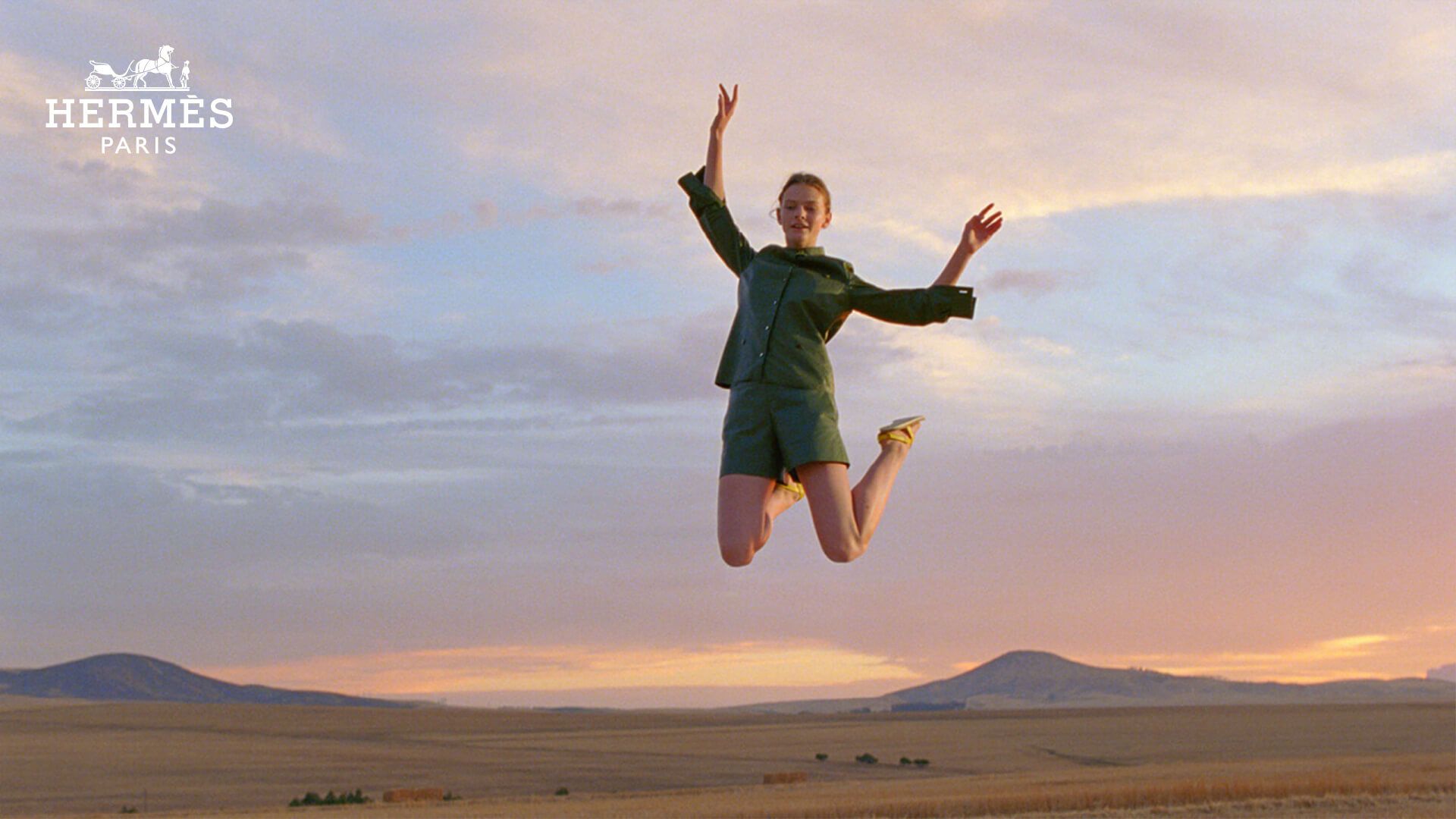 Hermès Silk Manifesto