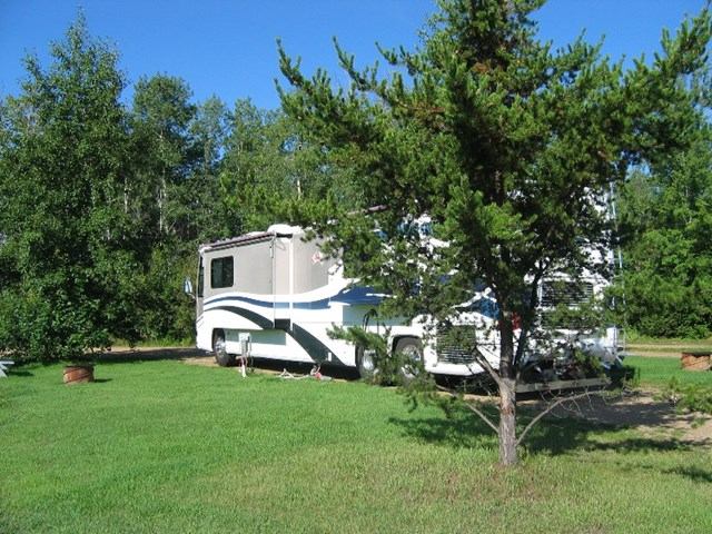 Blueberry Hill RV Park | Canada's Alberta thumbnail