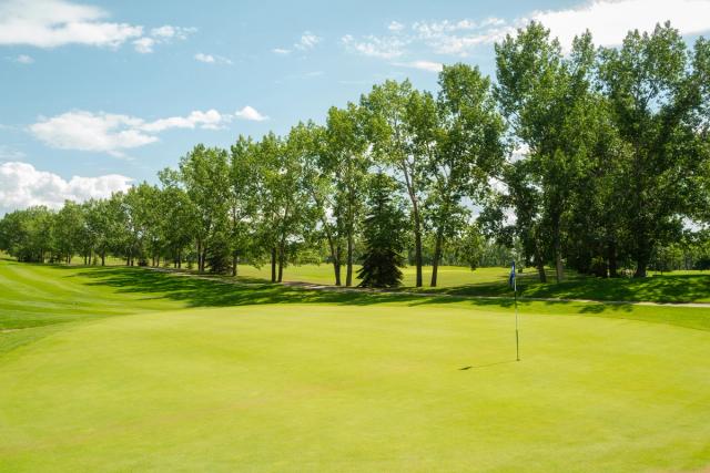 A golf course at Sandy Beach Regional Park.