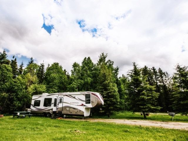 Fox Creek RV Park | Canada's Alberta thumbnail