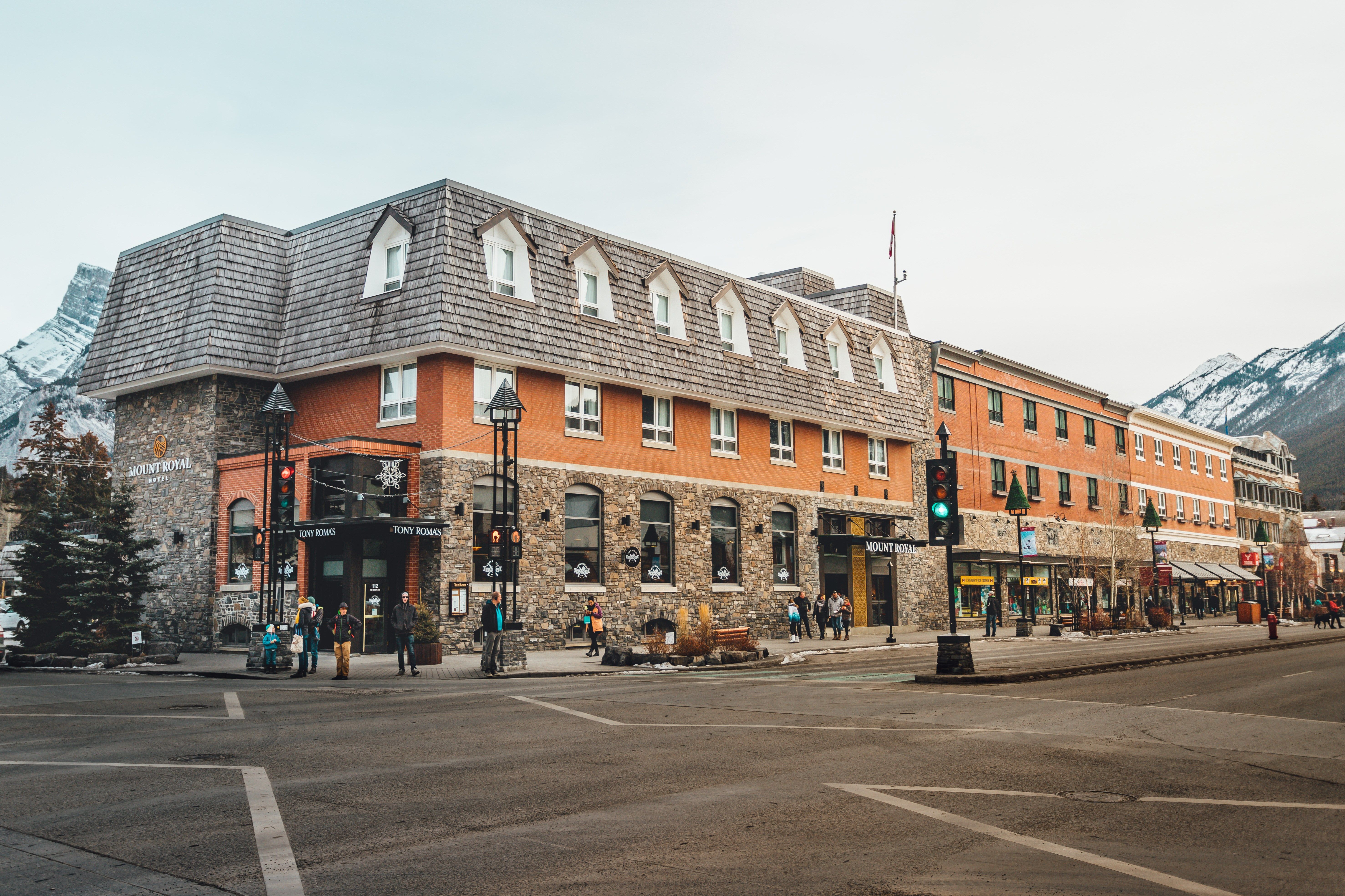 Mount Royal Hotel | Canada's Alberta thumbnail