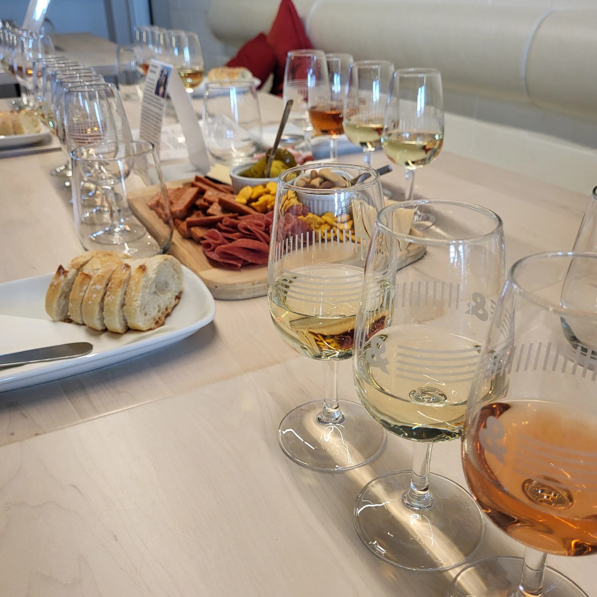 Food and wine on Calgary wine tour