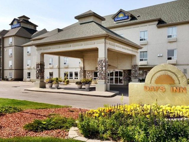 Days Inn Red Deer | Canada's Alberta thumbnail