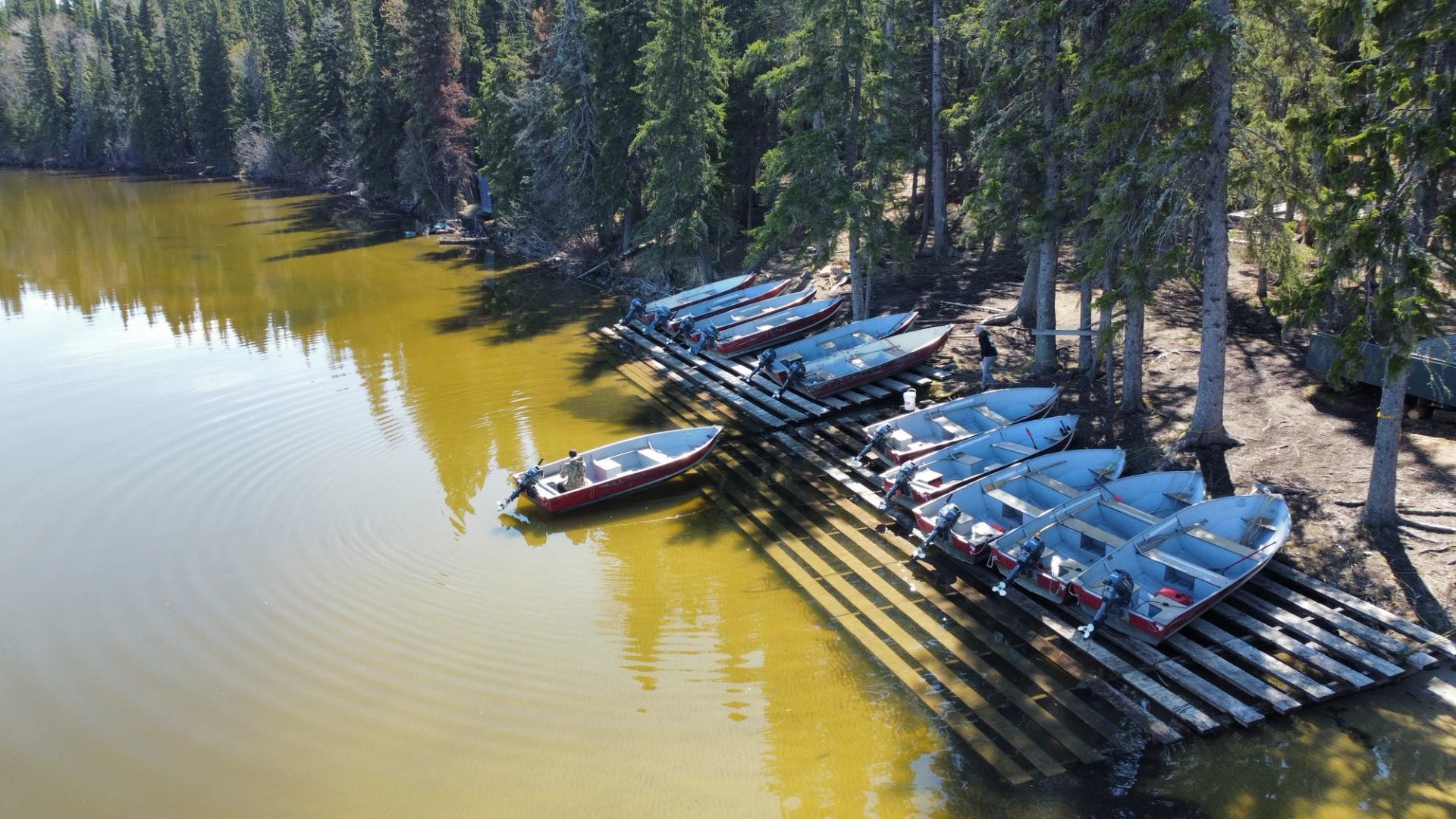 Winefred Lake Lodge | Canada's Alberta thumbnail