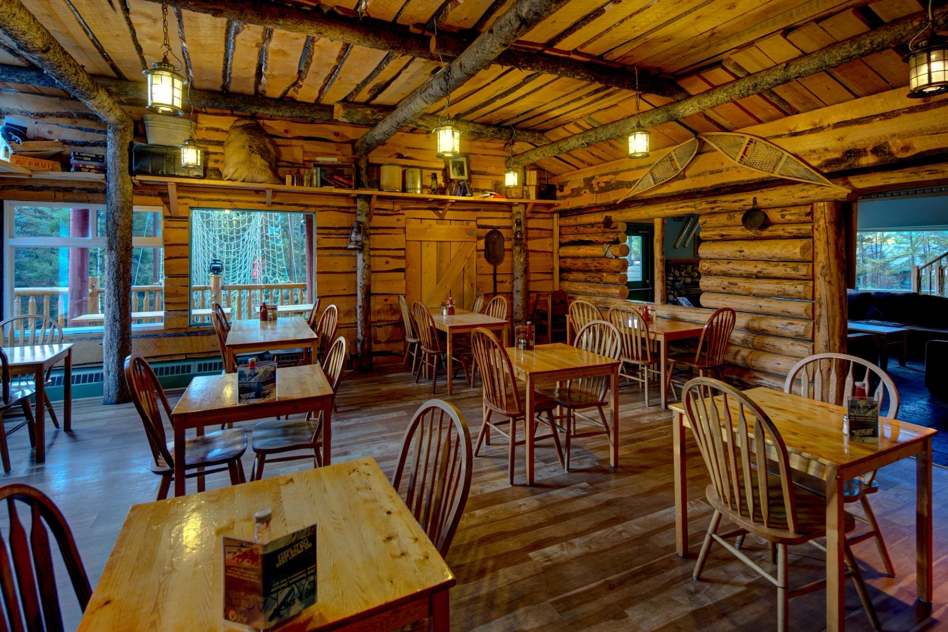 Cougar Pete's Restaurant | Canada's Alberta thumbnail