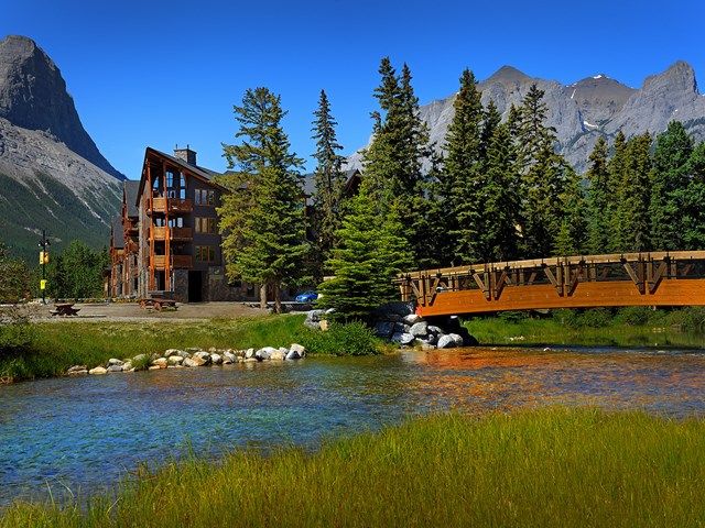 Rundle Cliffs Lodge by Spring Creek Vacations | Canada's Alberta thumbnail