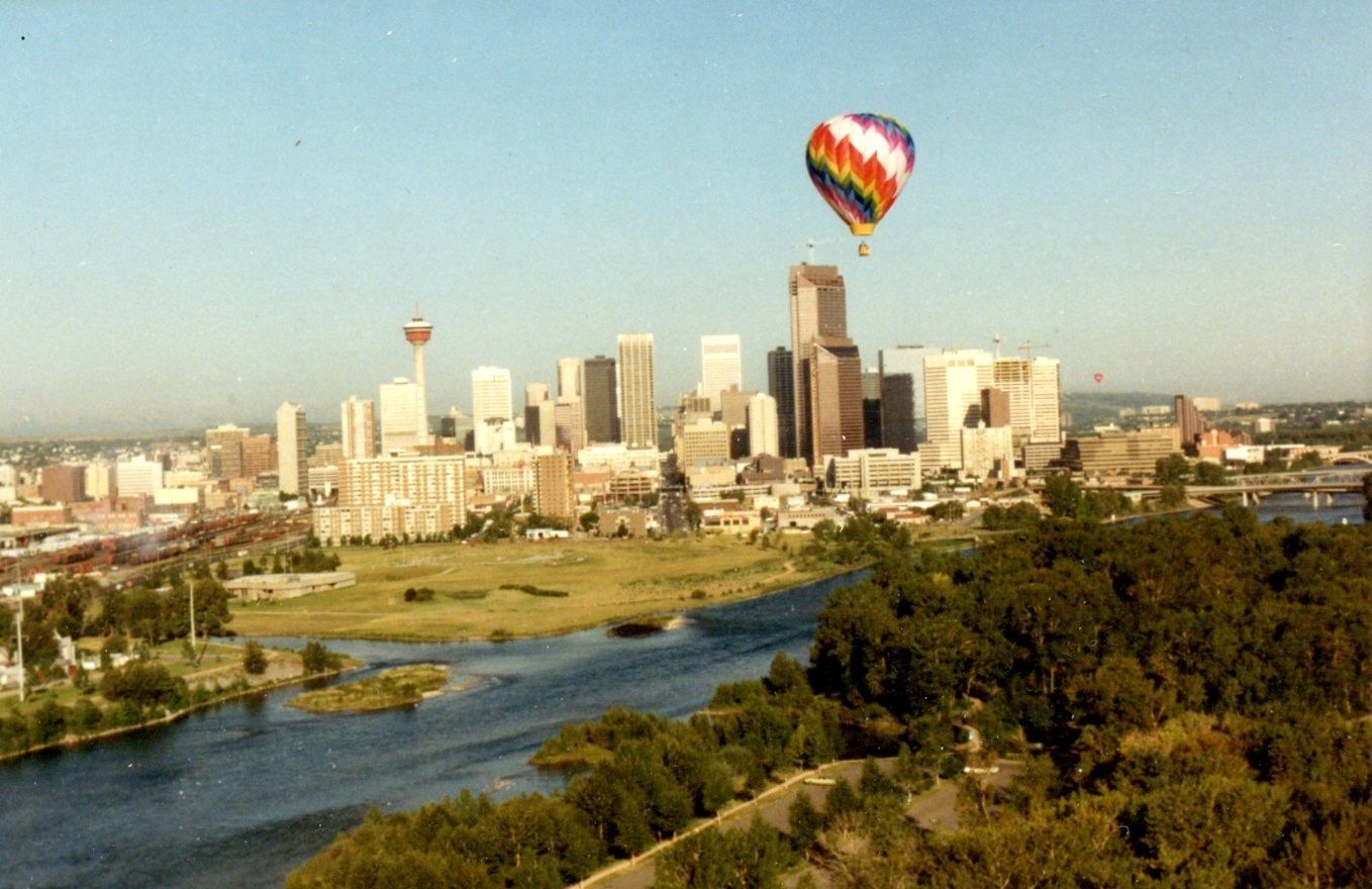 Balloon Day | Canada's Alberta thumbnail