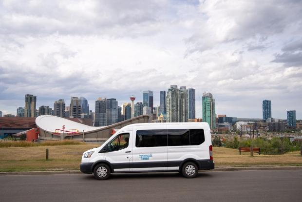 CalgaryWalks & Bus Tours.