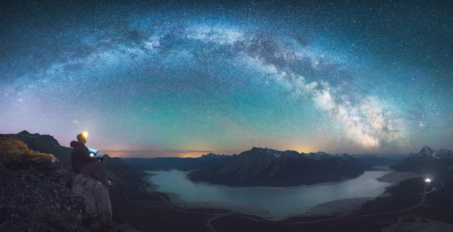 Spring in Banff: 'Chasing the Milky Way Arch' Photography Workshop | Canada's Alberta thumbnail
