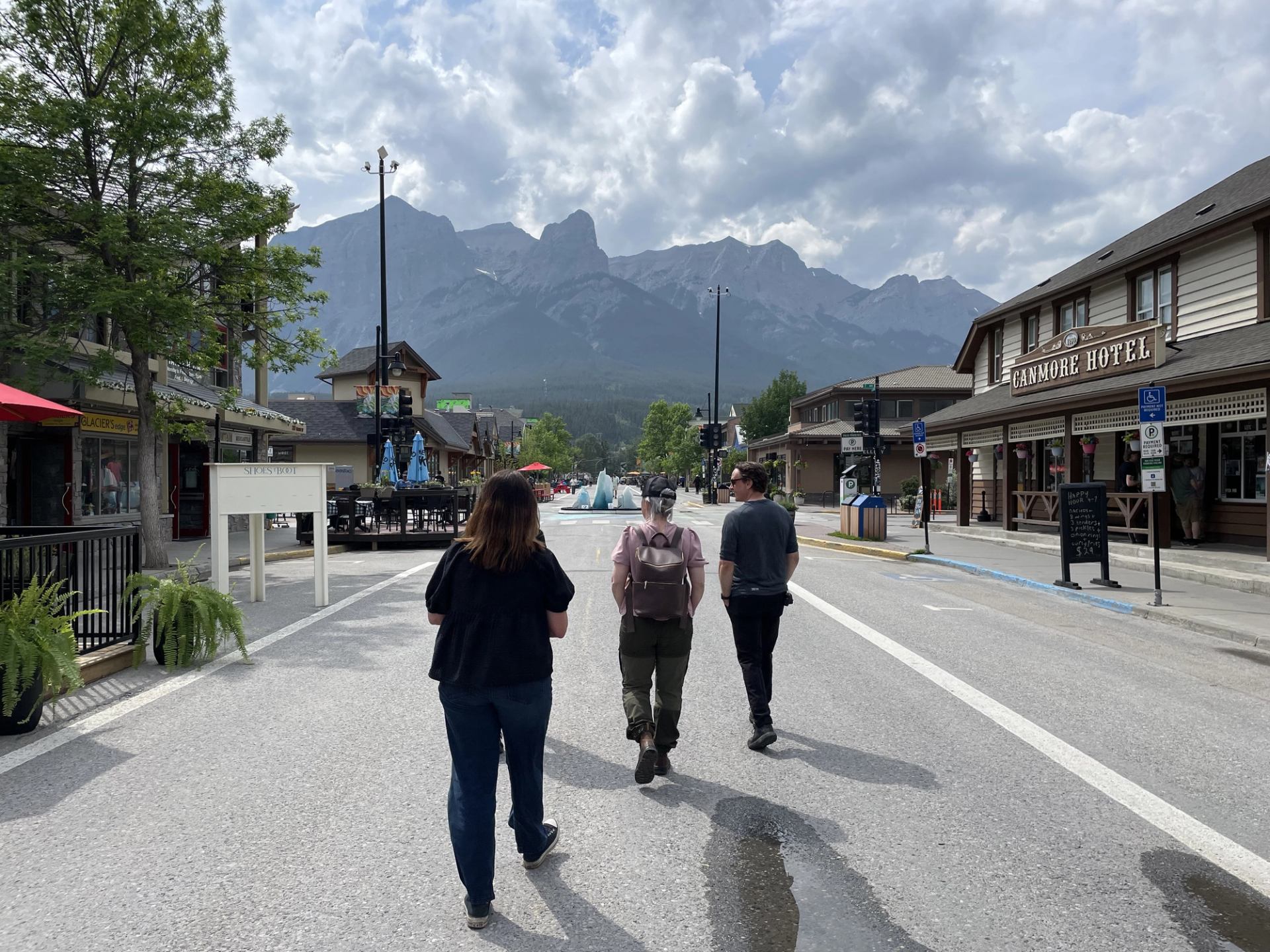 Majestic mountain views on Canmore's Main street in the Rocky Mountains