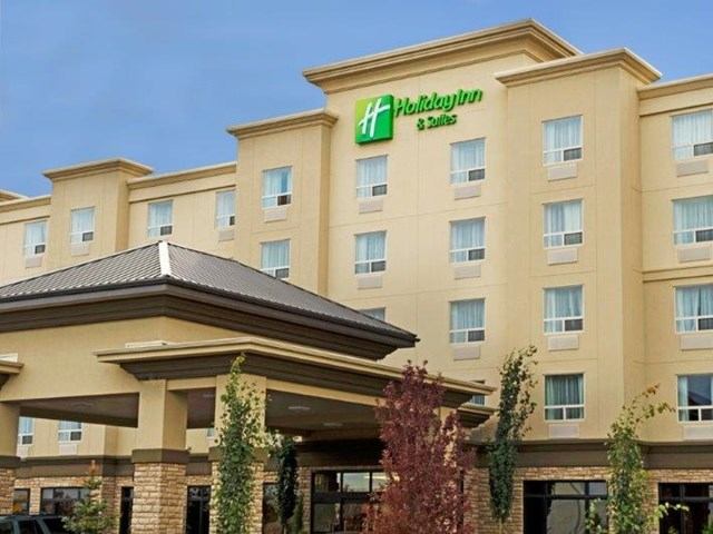 Holiday Inn & Suites West Edmonton | Canada's Alberta thumbnail