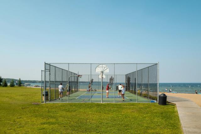 A basketball court at Kinosoo Beach.