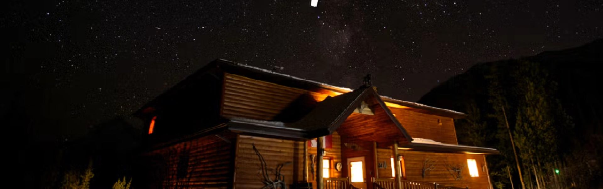 The exterior of Aurum Lodge
