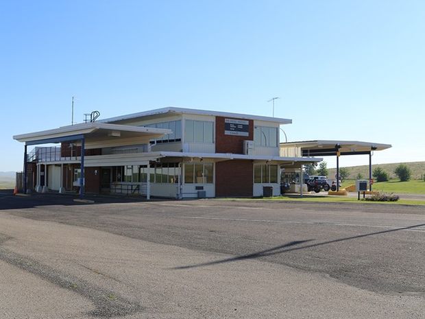 Exterior of Carway Highway/Land Border Office.