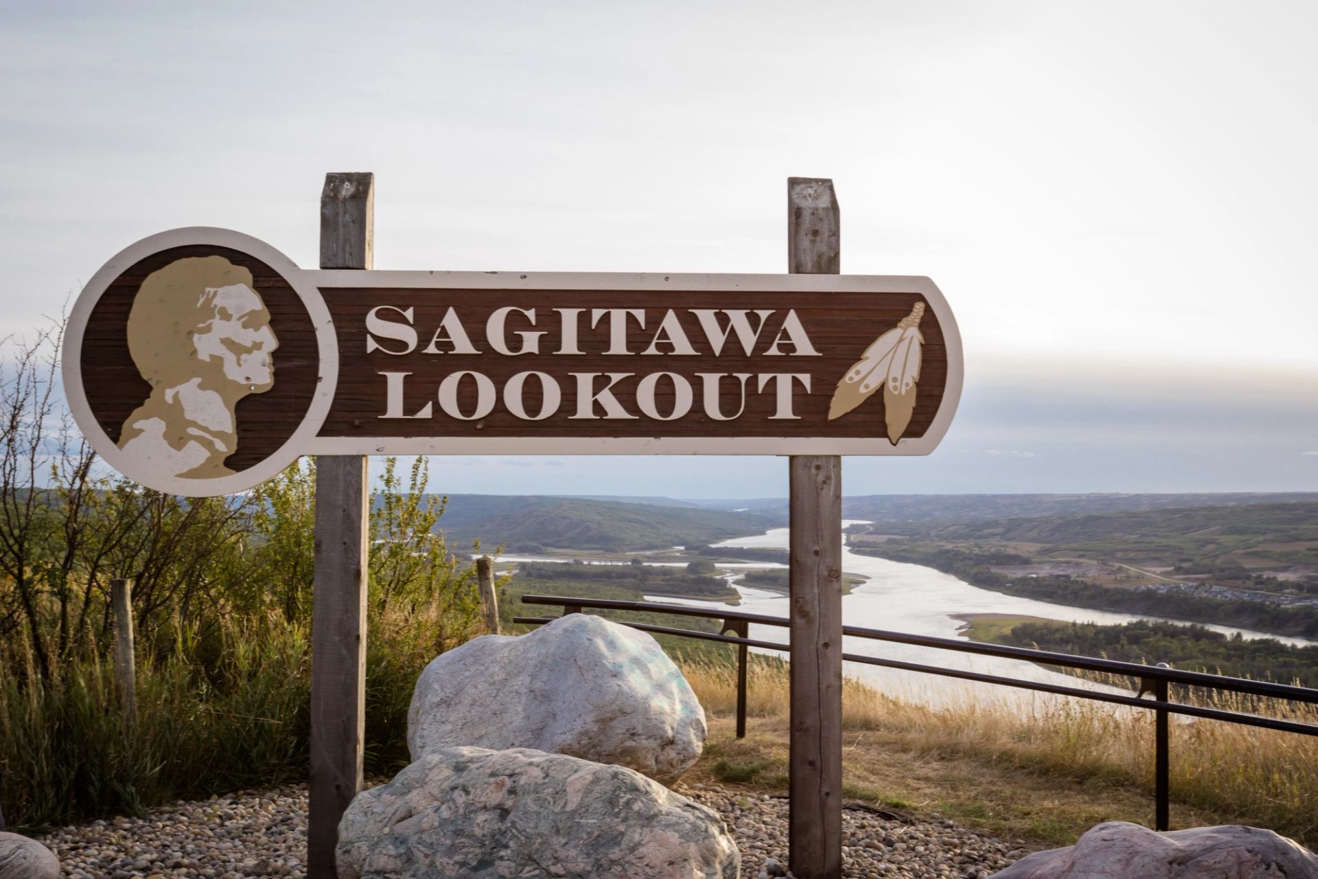 The signage at Sagitawa Lookout