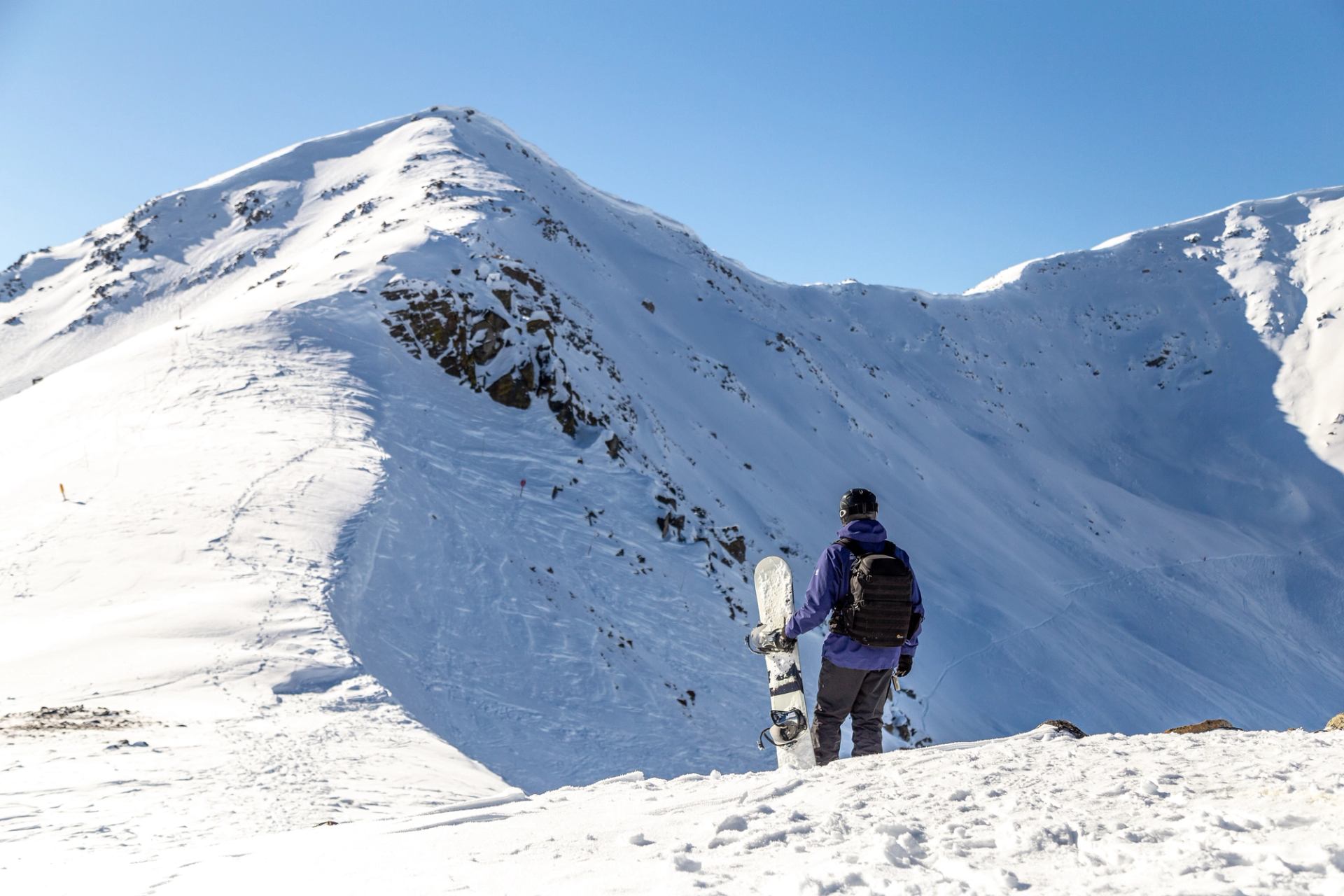Jasper In January Motorcoach Tour | Canada's Alberta thumbnail