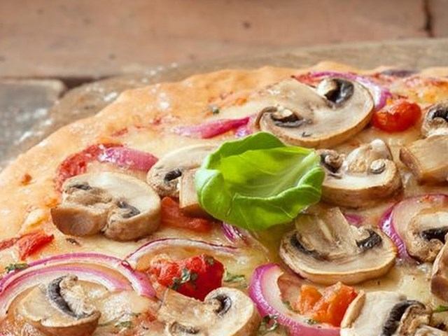 High river 2 for 1 Pizza | Canada's Alberta thumbnail