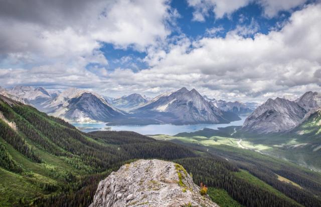 Scenic shot of skyline from Tent Ridge in Kananaskis Country.