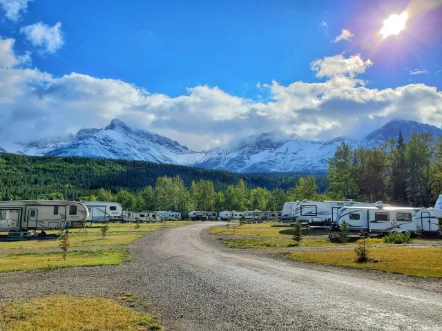 Crowsnest River RV Park - Family Side