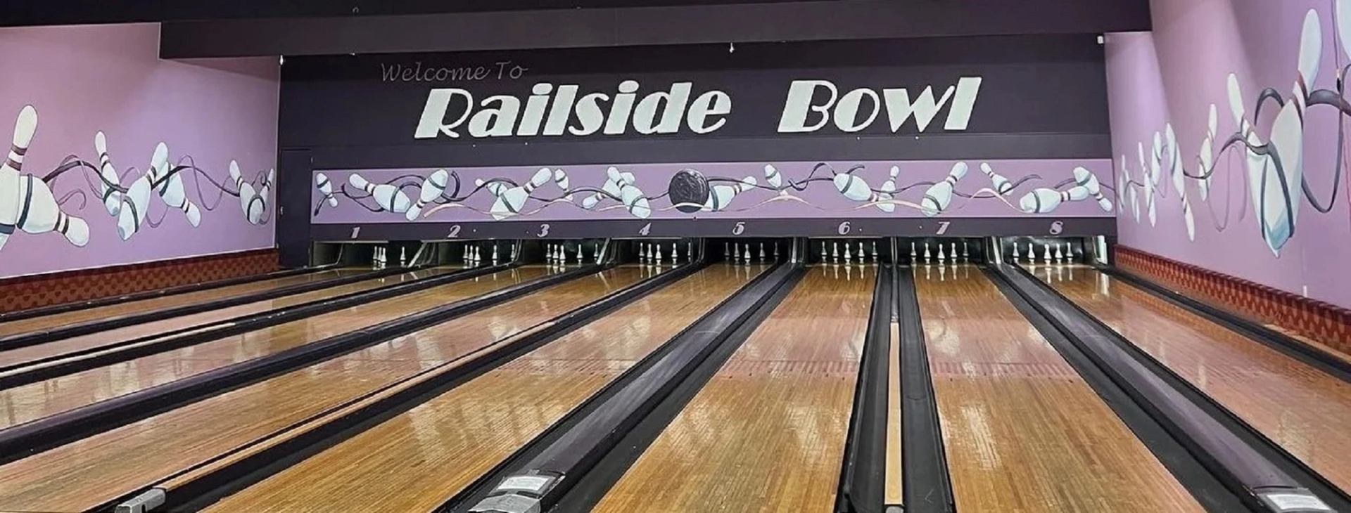 Railside Bowling & Pool | Canada's Alberta thumbnail