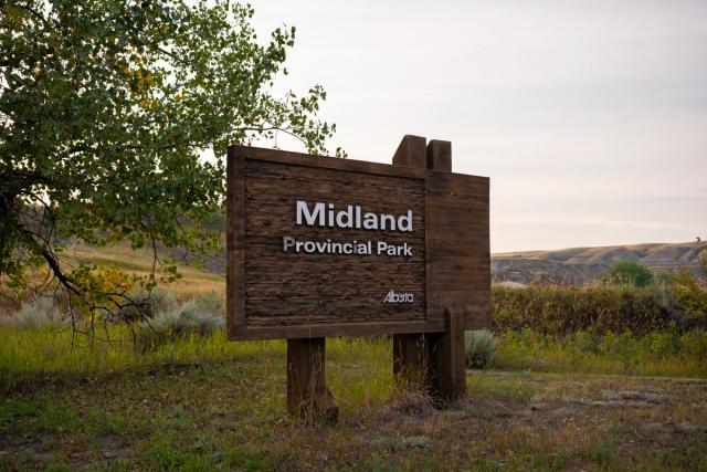 Midland Provincial Park Sign.