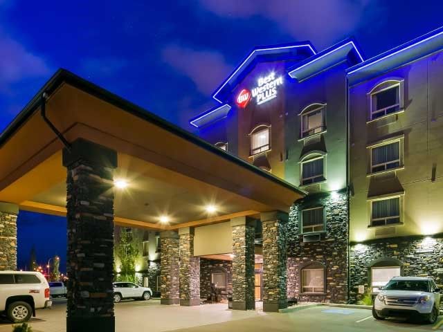 Best Western Plus Sherwood Park Inn & Suites | Canada's Alberta thumbnail