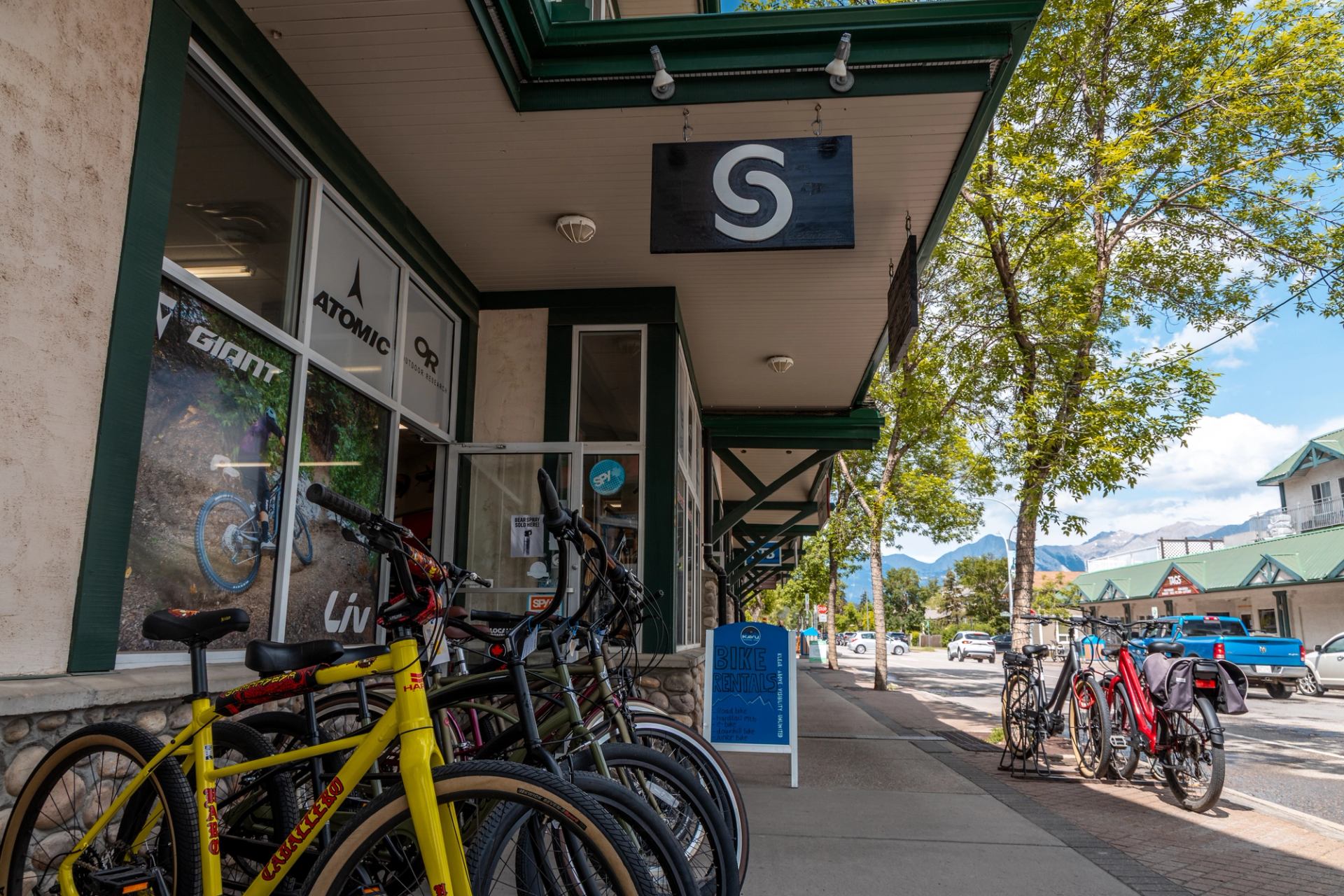 Exterior of Jasper Source for Sports with bicycles displayed outside.