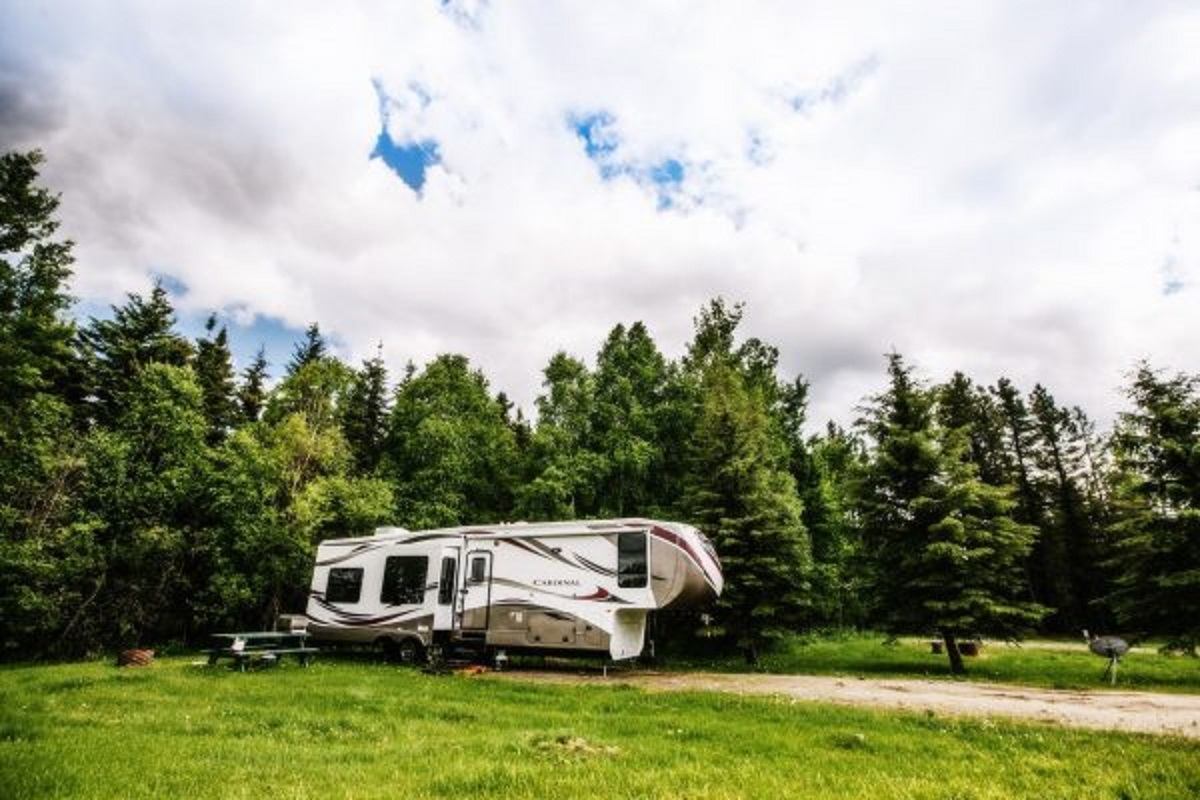 Poplar Ridge | Canada's Alberta thumbnail