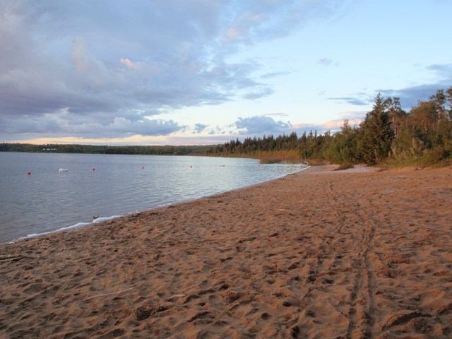 A beach at Whitney Lakes Provincial Park