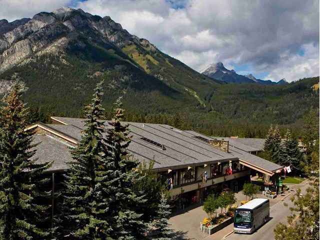 Banff Park Lodge | Canada's Alberta thumbnail