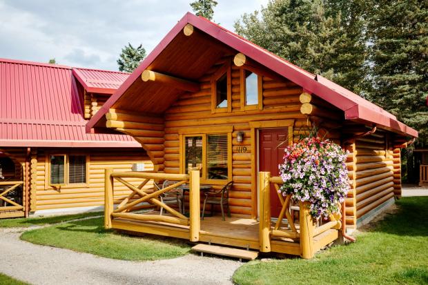 Exterior of a cabin at Miette Mountain Cabins.