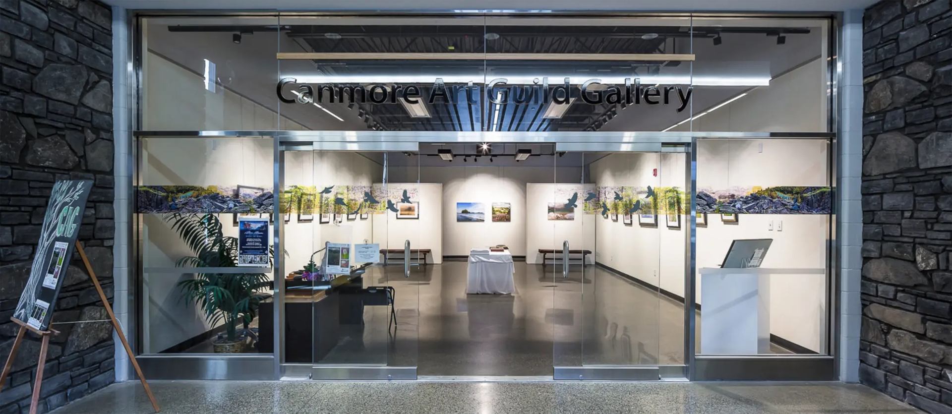 Entrance of the gallery.