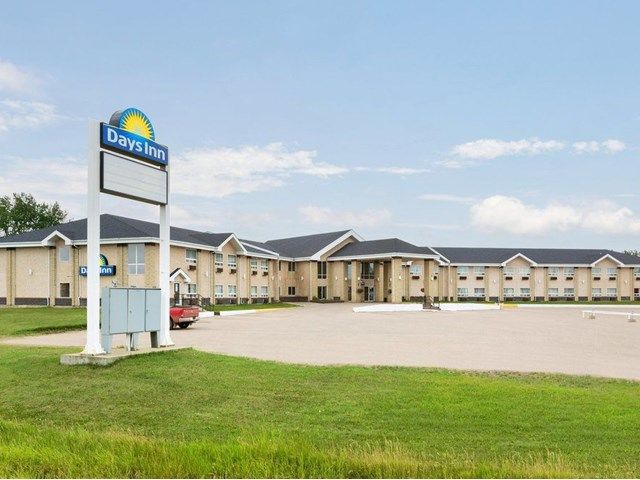 Days Inn - High Prairie | Canada's Alberta thumbnail